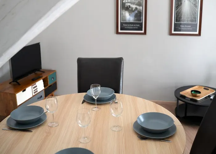 Secret Mama With Mobile Aircon, Including A Free Parking Space At 200 Meters Appartamento