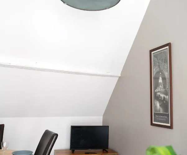 Apartment Secret Mama With Mobile Aircon, Including A Free Parking Space At 200 Meters Colmar